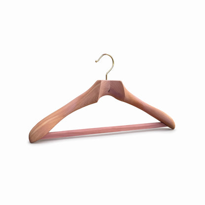 Premium Swedish red cedar suit and jacket hanger with wide contoured shoulders